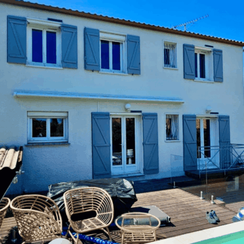 Maison équipée de Volets battants motorisés EHRET